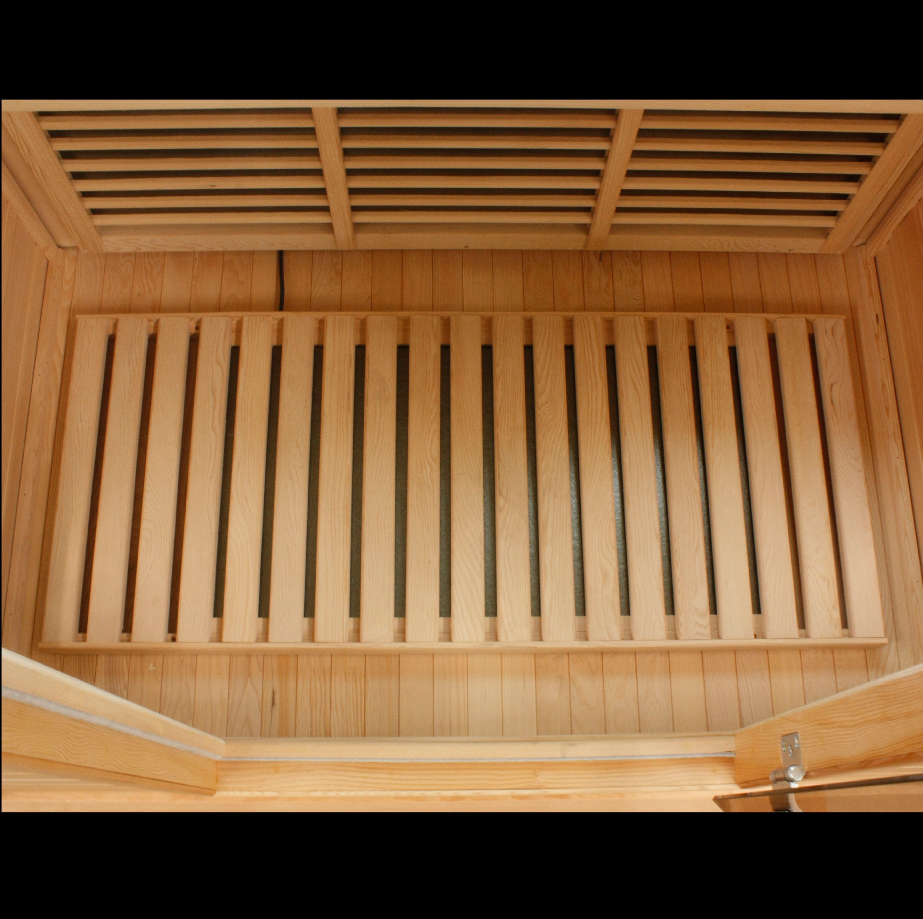 Maxxus 4 Person Low EMF FAR IR Sauna
